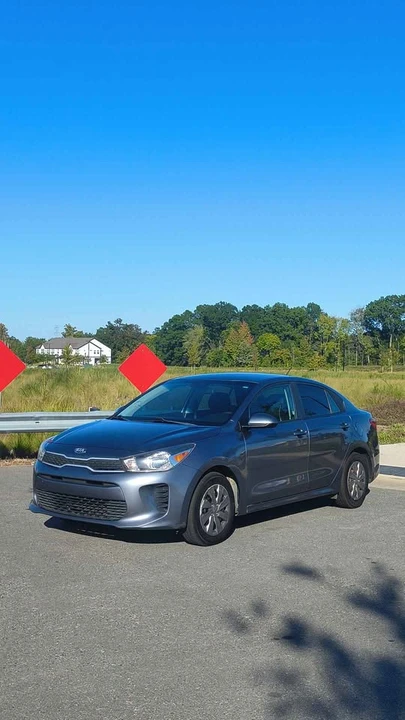 2019 Kia Forte - Image 9 of 21