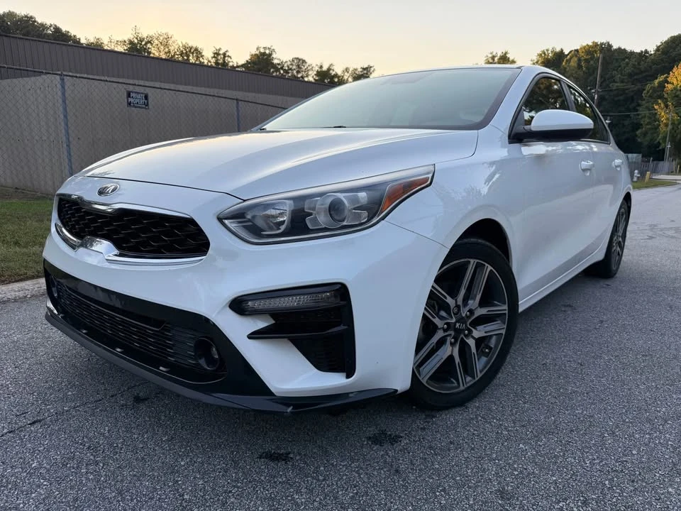 2019 Kia Forte - Image 2 of 13