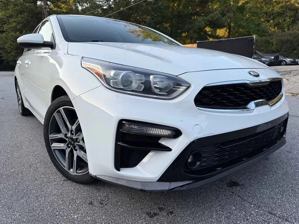 2019 Kia Forte - Image 4 of 12