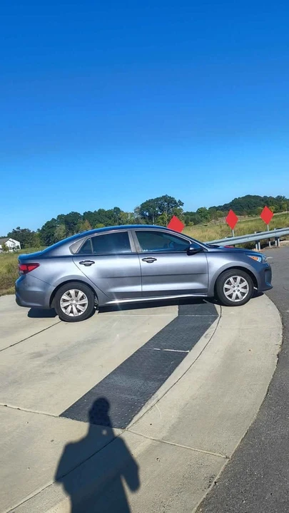 2019 Kia Forte - Image 15 of 21