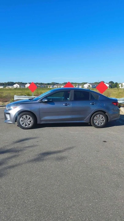 2019 Kia Forte - Image 4 of 21
