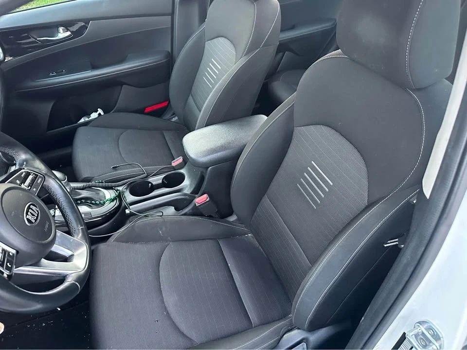 2019 Kia Forte - Image 9 of 10