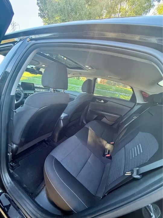 2019 Kia Forte - Image 7 of 7