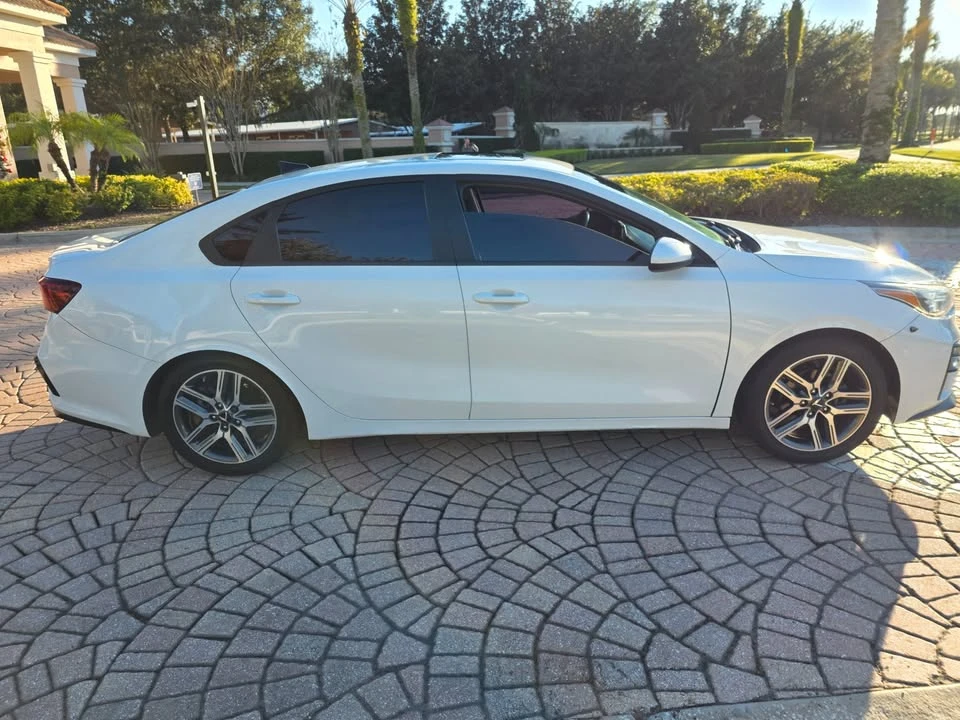 2019 Kia Forte - Image 6 of 20