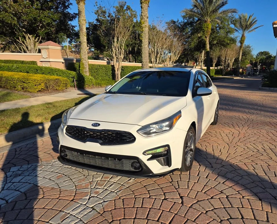 2019 Kia Forte - Image 3 of 20