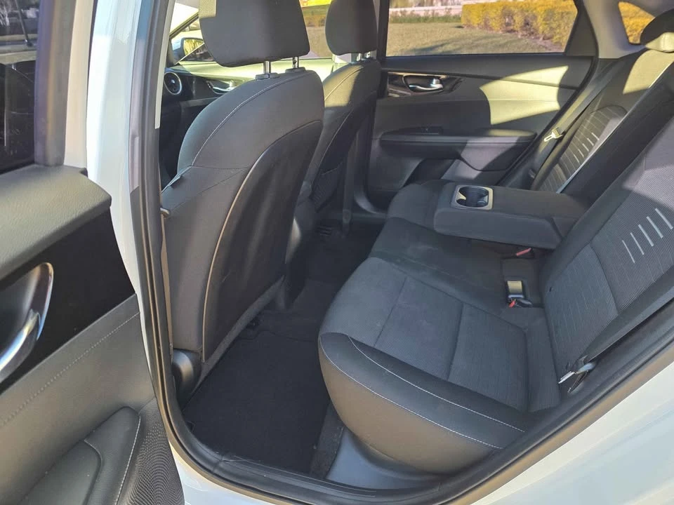 2019 Kia Forte - Image 13 of 16