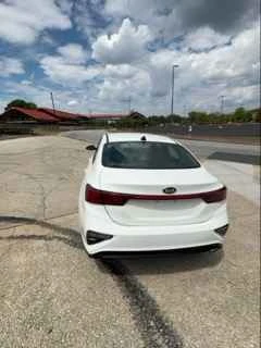 2019 Kia Forte - Image 11 of 20