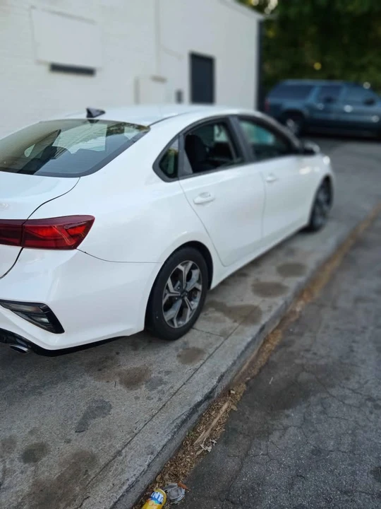 2019 Kia Forte - Image 16 of 20