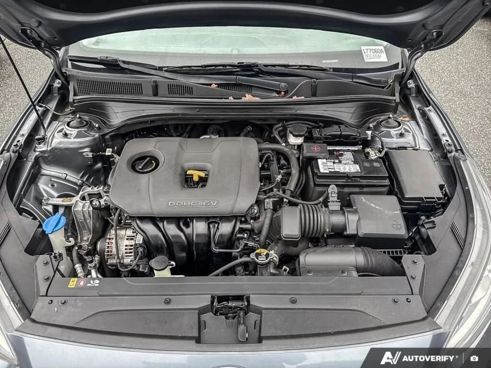 2019 Kia Forte - Image 8 of 17