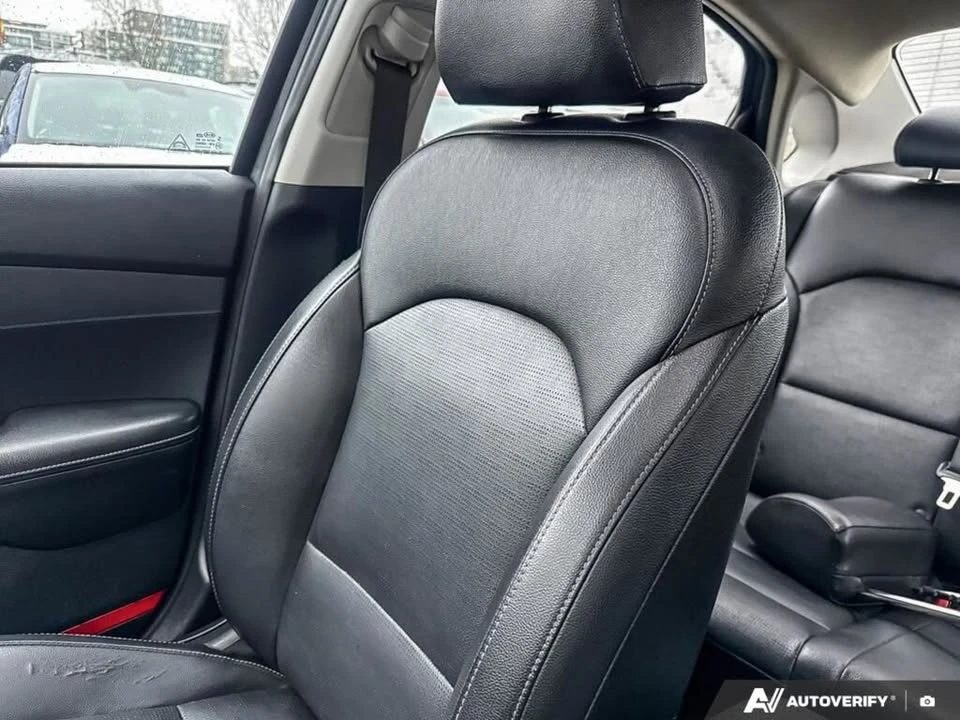 2019 Kia Forte - Image 13 of 17