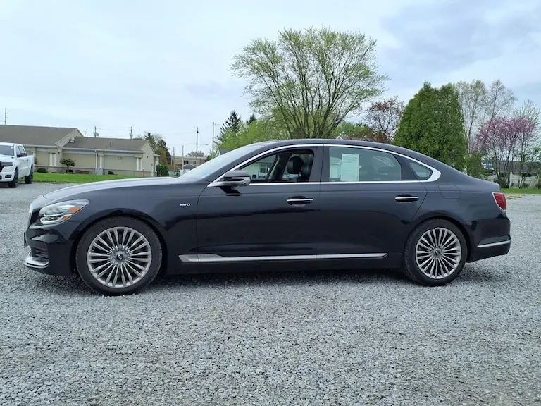 2019 Kia K900 - Image 2 of 15