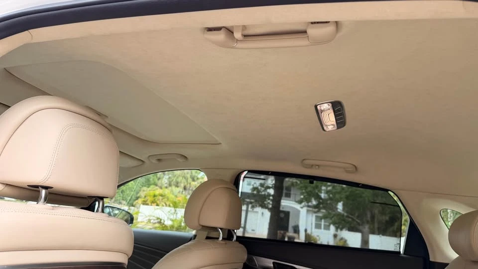 2019 Kia K900 - Image 17 of 17