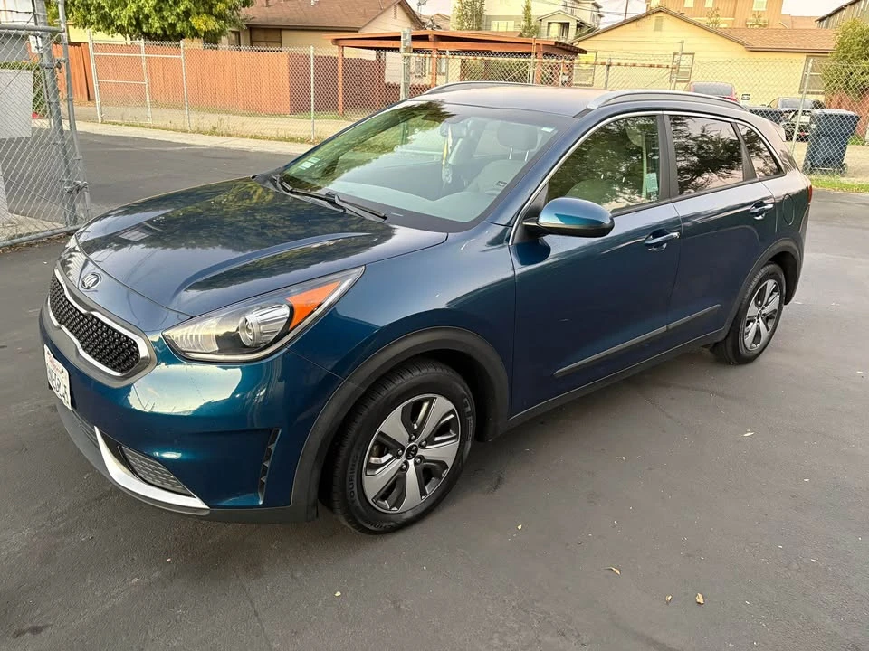 2019 Kia Niro - Image 6 of 14