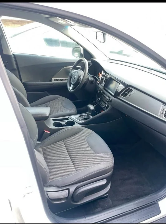 2019 Kia Niro - Image 13 of 13