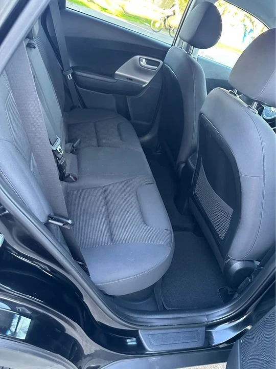2019 Kia Niro - Image 11 of 12