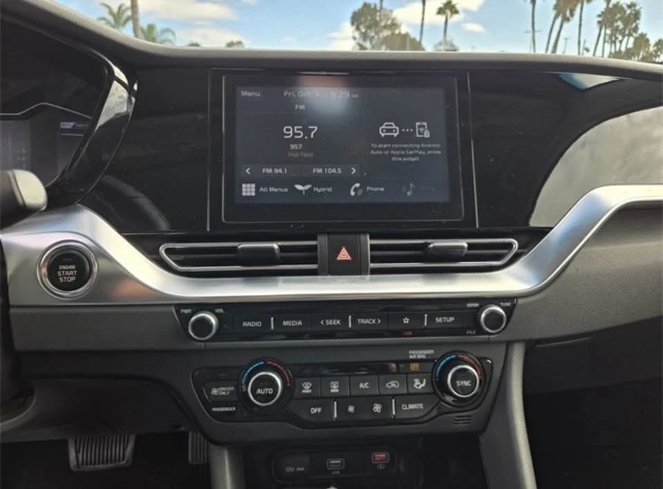 2019 Kia Niro - Image 10 of 10