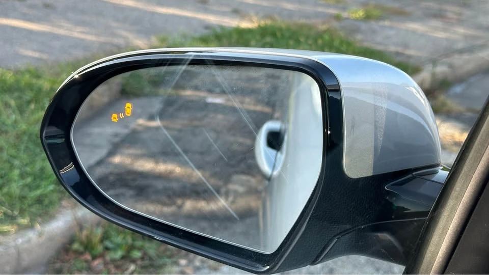 2019 Kia Niro - Image 15 of 19