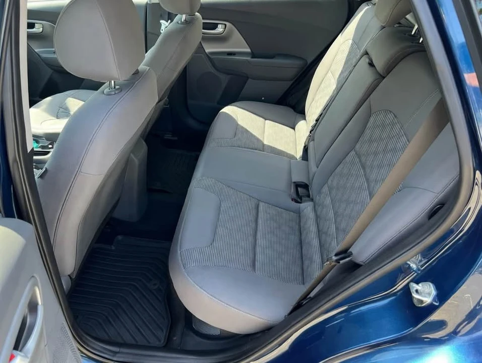 2019 Kia Niro - Image 12 of 15