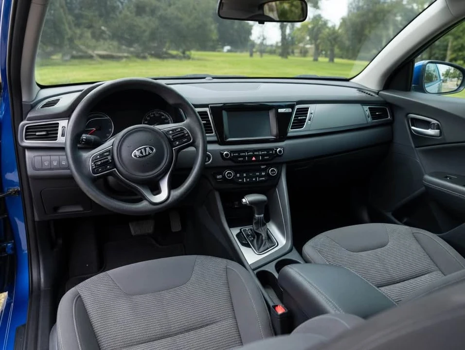 2019 Kia Niro - Image 15 of 15