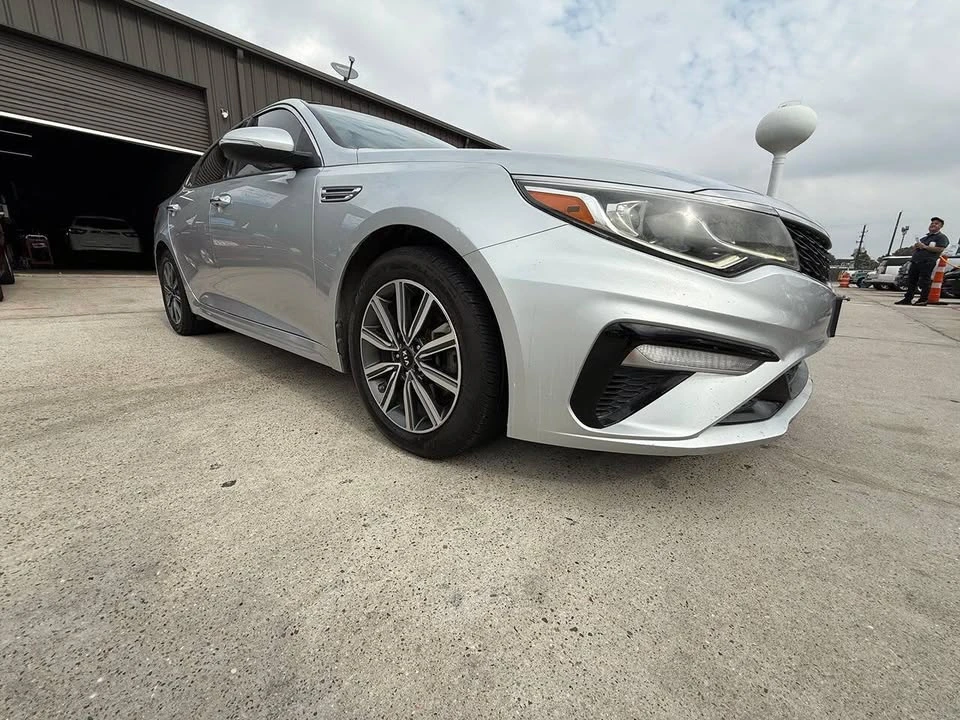 2019 Kia Optima/K5 - Image 10 of 20