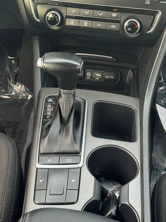 2019 Kia Optima/K5 - Image 9 of 13