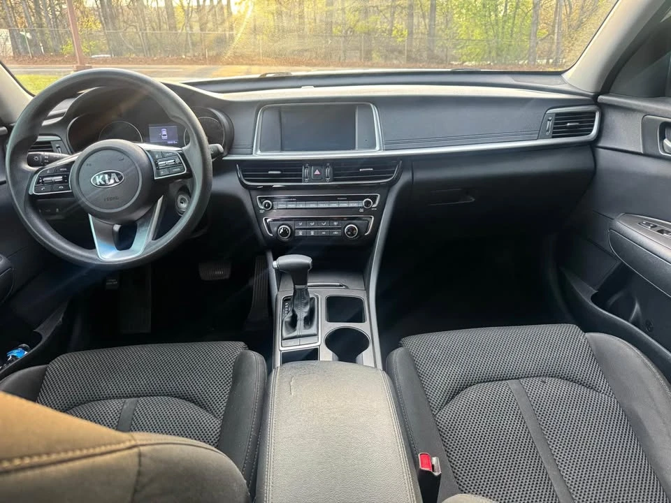 2019 Kia Optima/K5 - Image 13 of 16