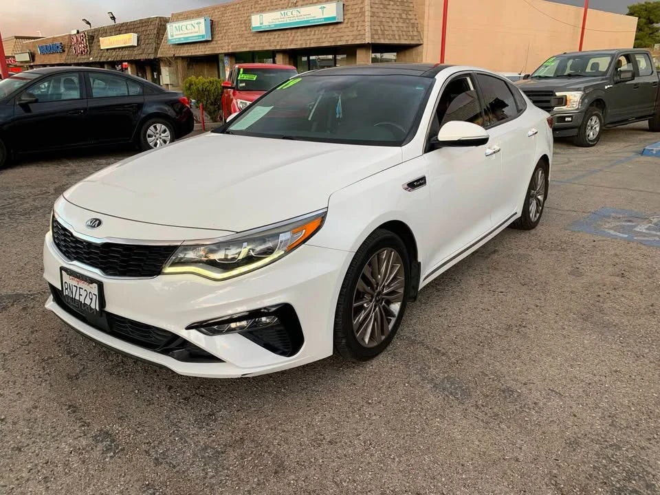 2019 Kia Optima/K5 - Image 2 of 20
