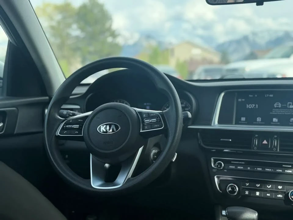 2019 Kia Optima/K5 - Image 12 of 18