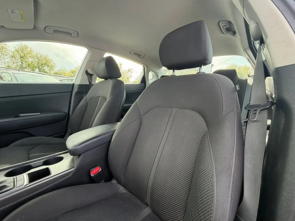 2019 Kia Optima/K5 - Image 10 of 18