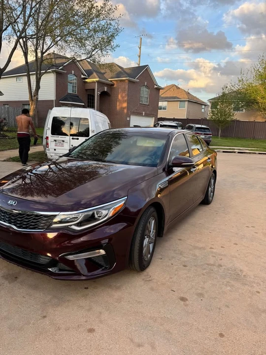 2019 Kia Optima/K5 - Image 2 of 11