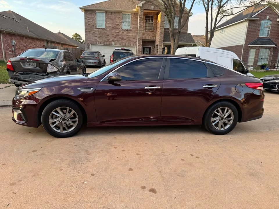 2019 Kia Optima/K5 - Image 3 of 11