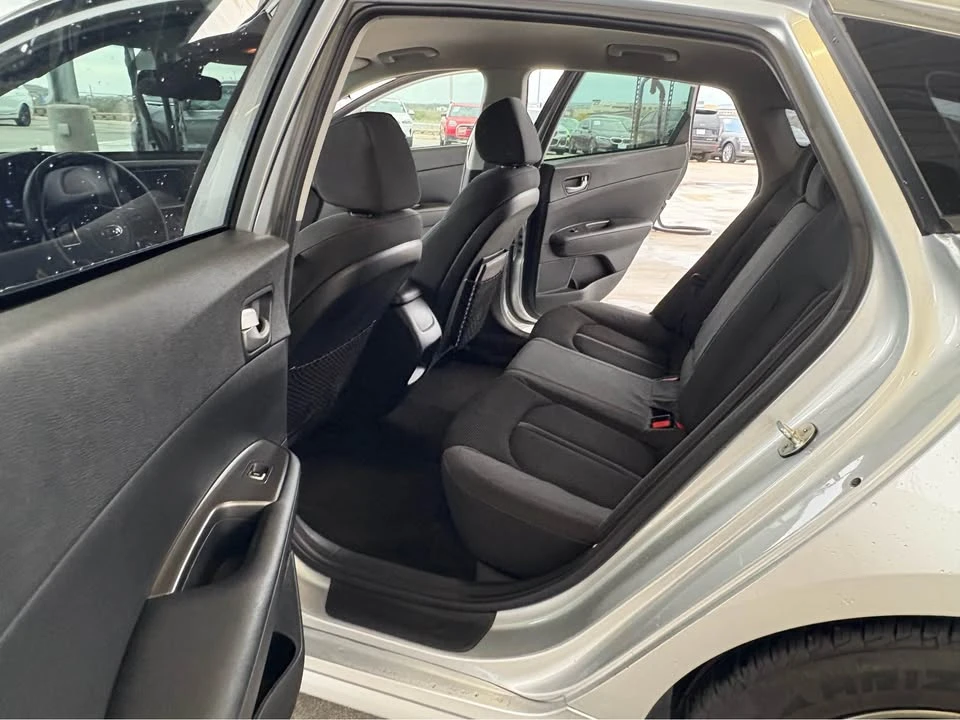 2019 Kia Optima/K5 - Image 11 of 18