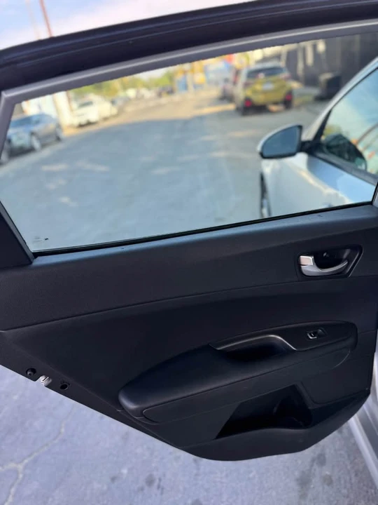 2019 Kia Optima/K5 - Image 8 of 13