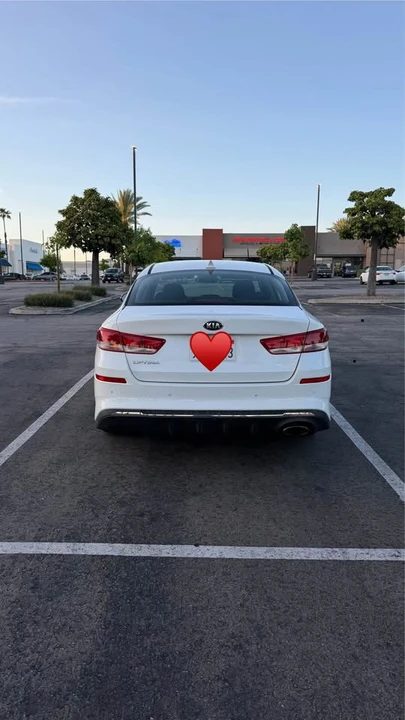 2019 Kia Optima/K5 - Image 17 of 18