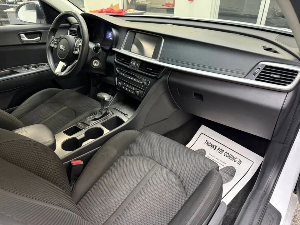 2019 Kia Optima/K5 - Image 15 of 17