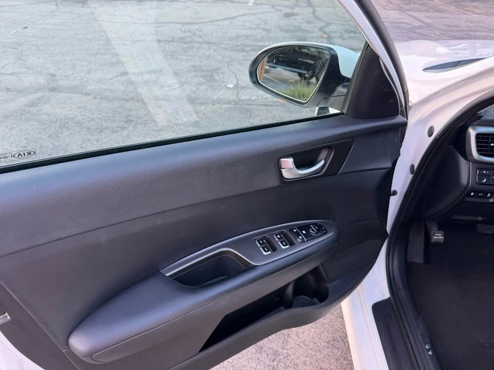 2019 Kia Optima/K5 - Image 7 of 18