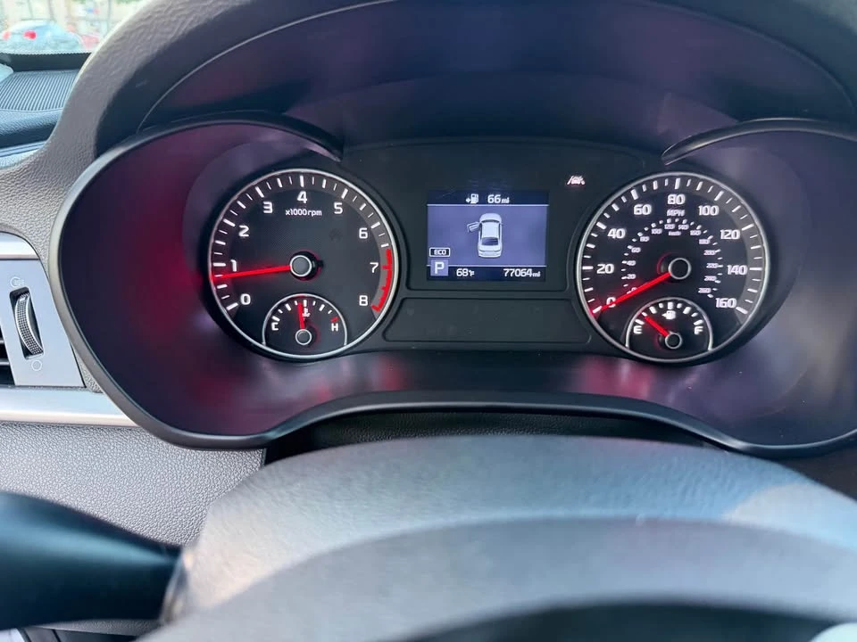2019 Kia Optima/K5 - Image 9 of 18