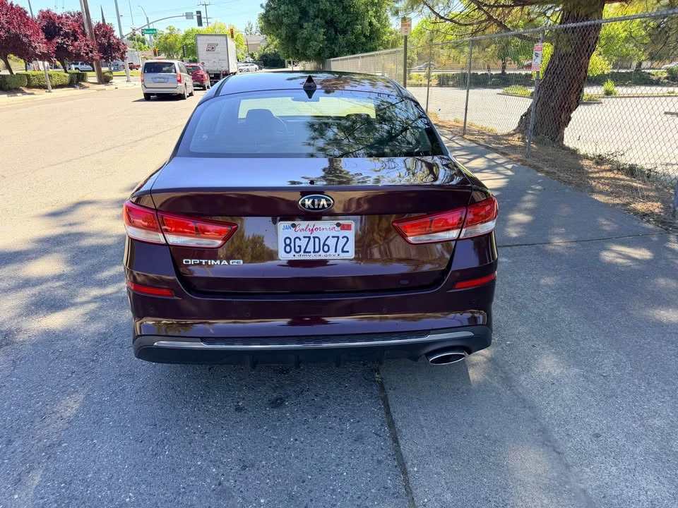 2019 Kia Optima/K5 - Image 8 of 18