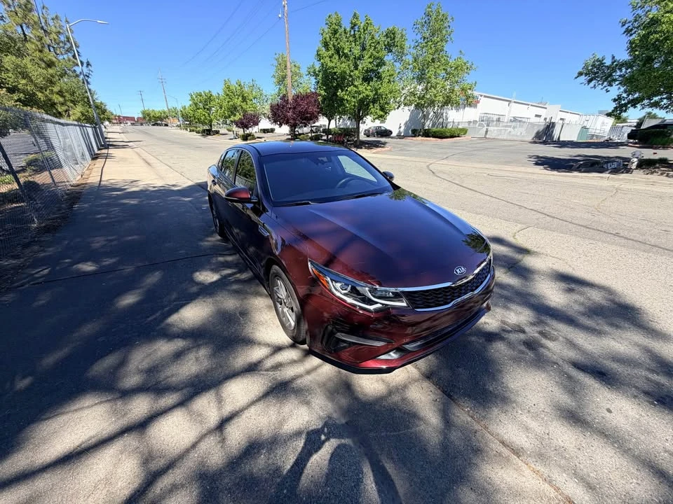 2019 Kia Optima/K5 - Image 3 of 18