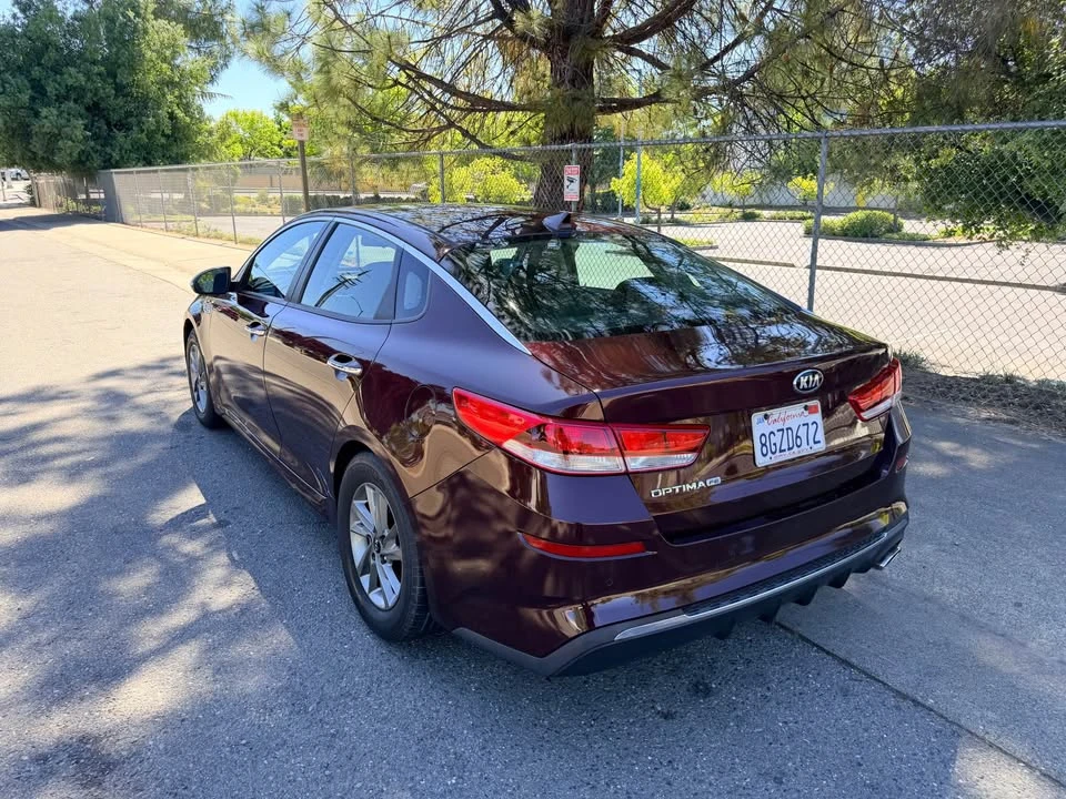 2019 Kia Optima/K5 - Image 9 of 18