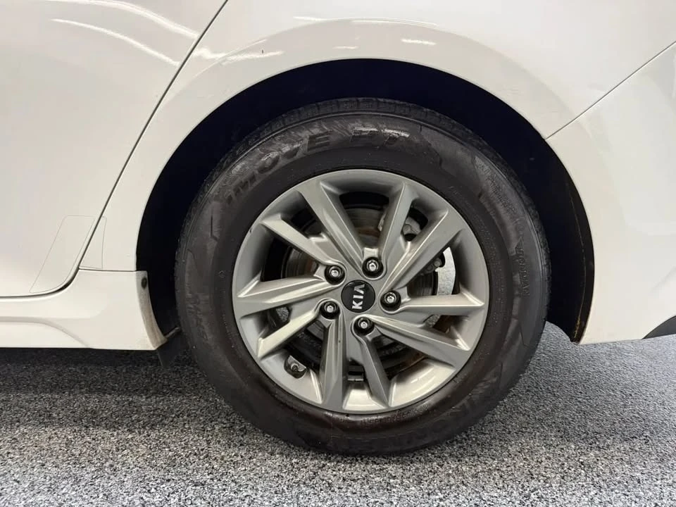2019 Kia Optima/K5 - Image 17 of 17
