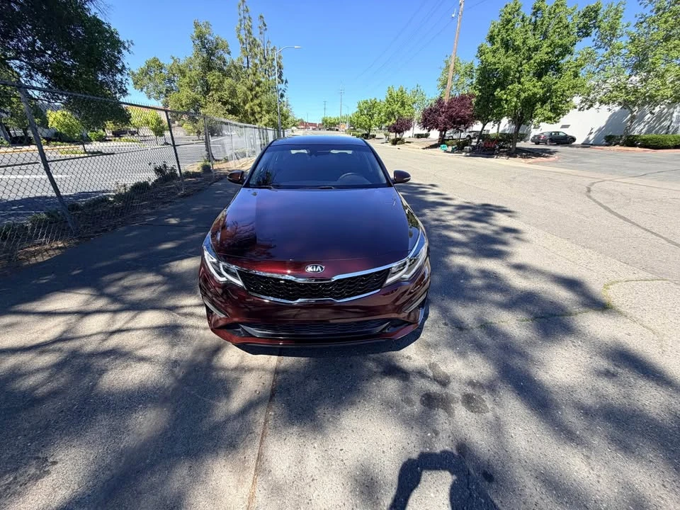 2019 Kia Optima/K5 - Image 2 of 18