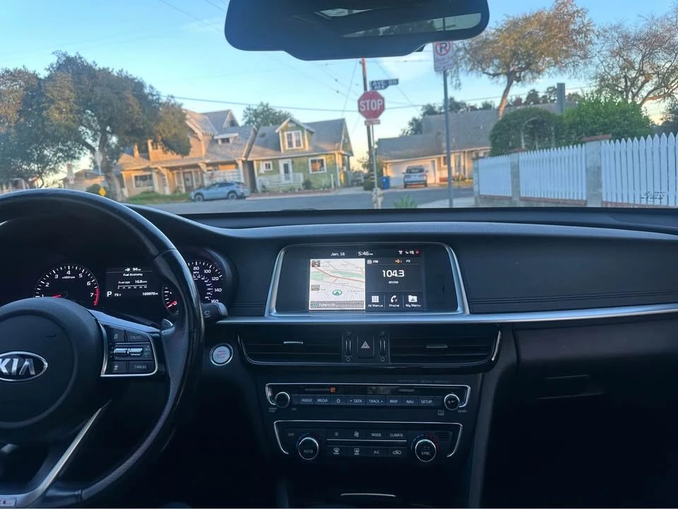 2019 Kia Optima/K5 - Image 16 of 18