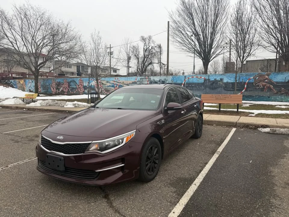 2019 Kia Optima/K5 - Image 5 of 14