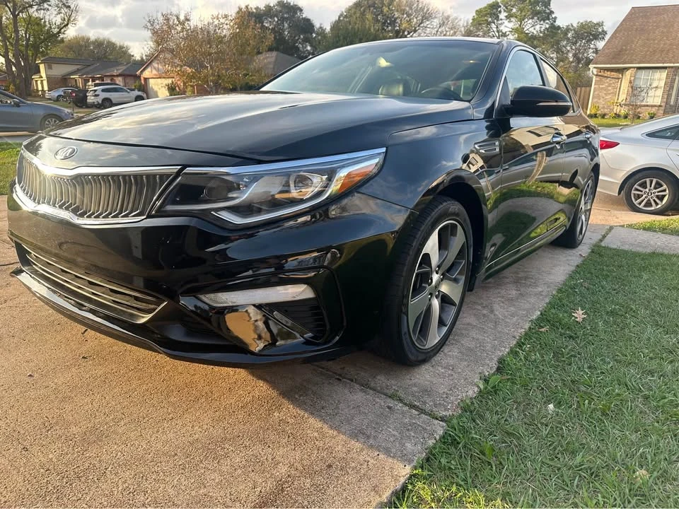 2019 Kia Optima/K5 - Image 2 of 14