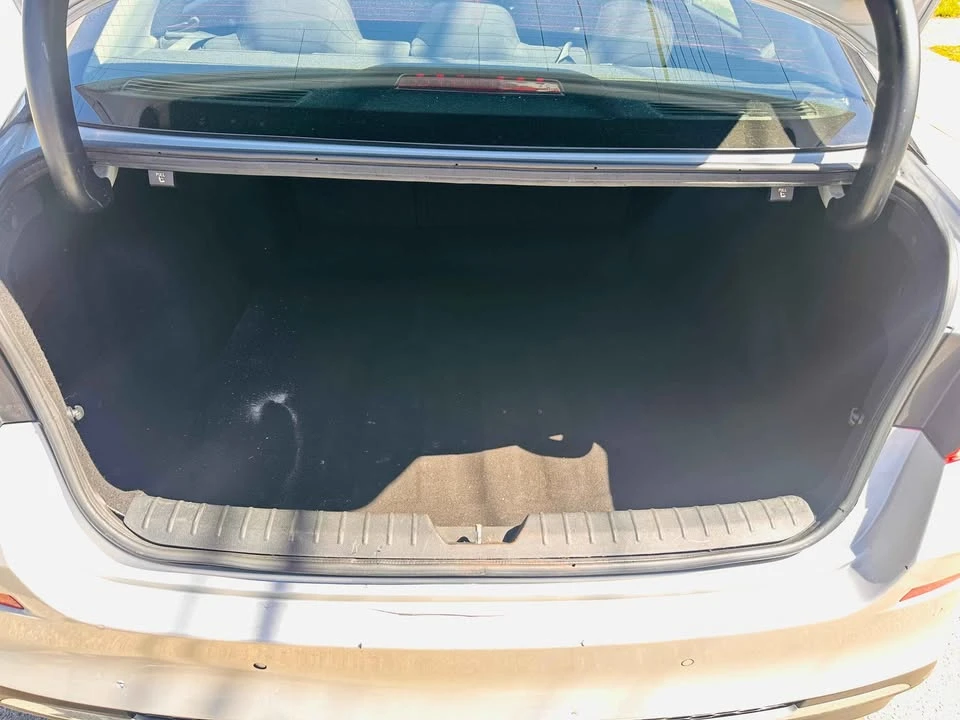 2019 Kia Optima/K5 - Image 9 of 11