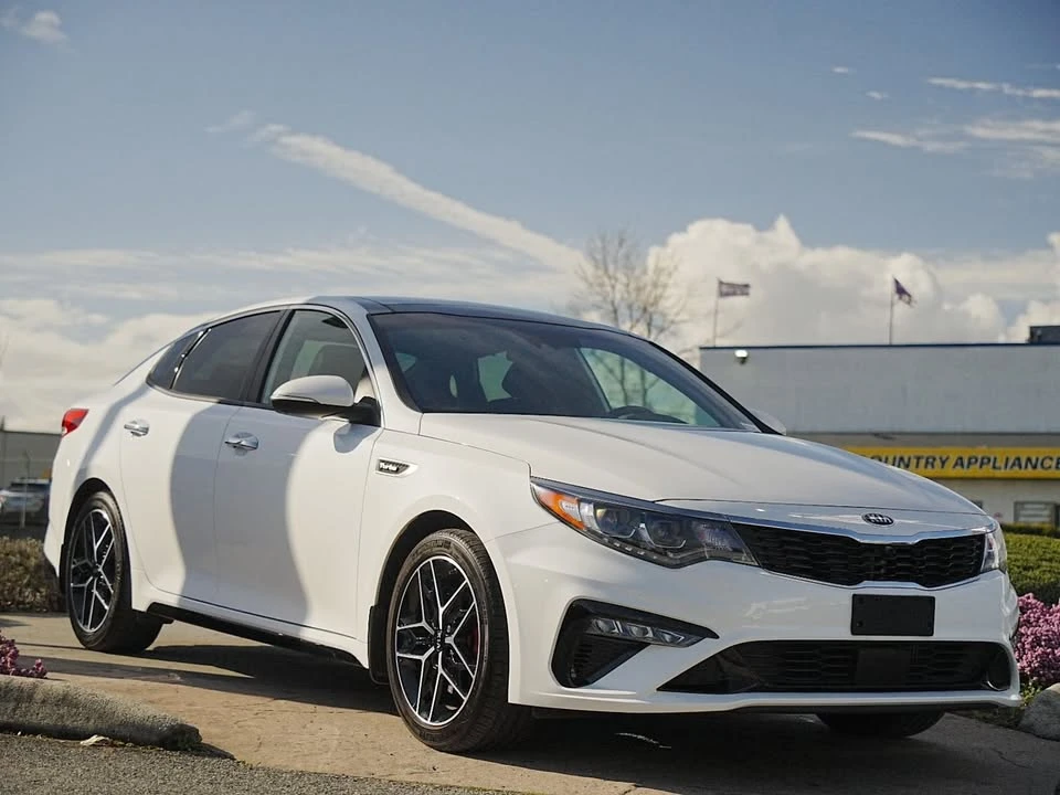 2019 Kia Optima/K5 - Image 4 of 20