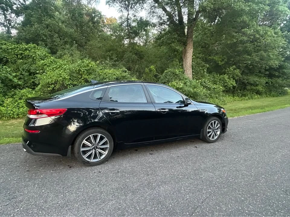 2019 Kia Optima/K5 - Image 5 of 10