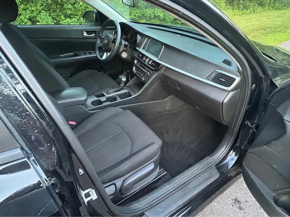 2019 Kia Optima/K5 - Image 8 of 10