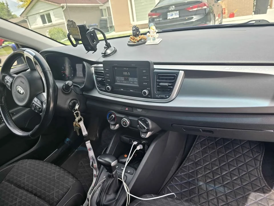 2019 Kia Rio - Image 6 of 7